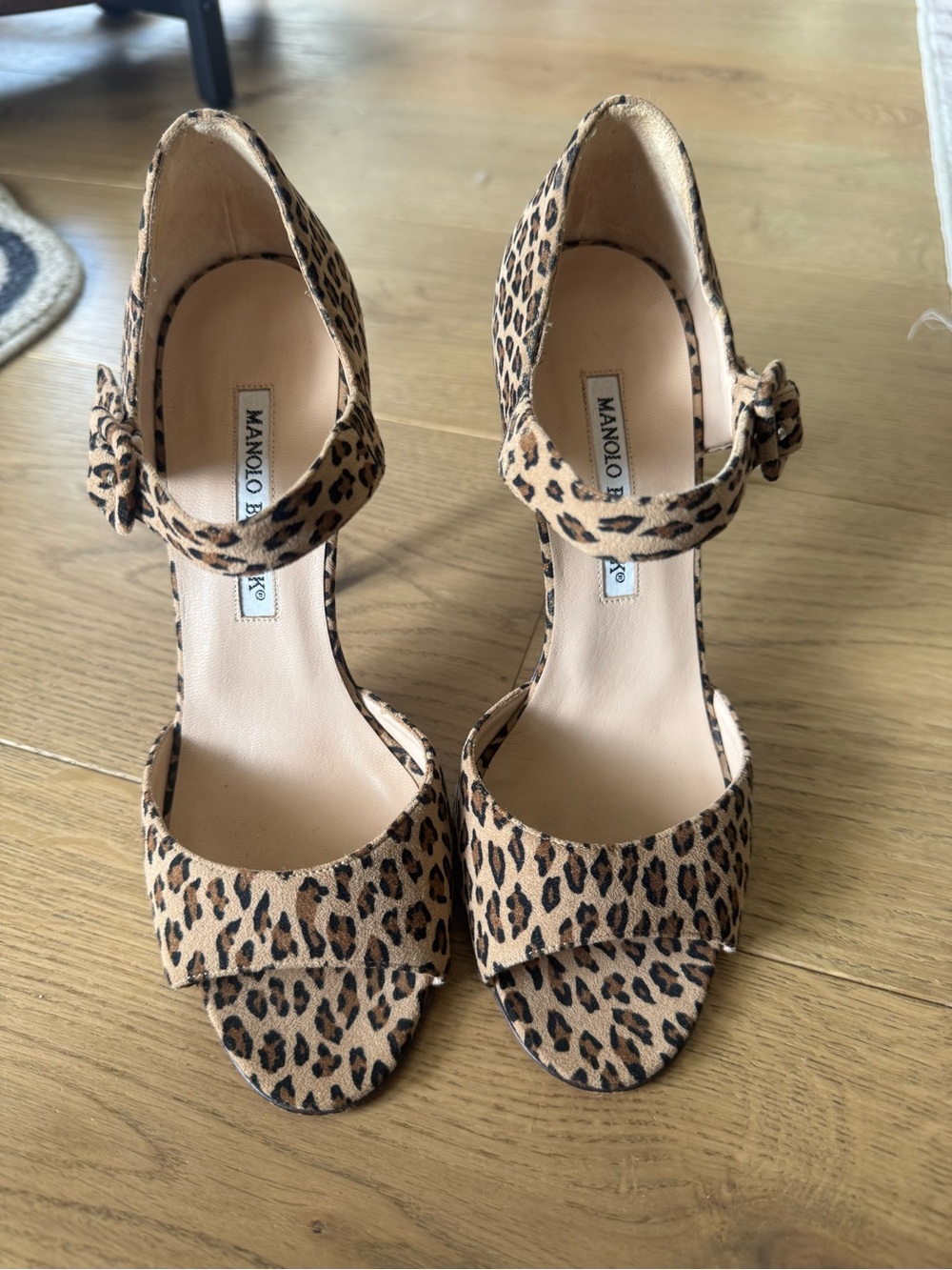 Manolo Blahnik cheetah print heels